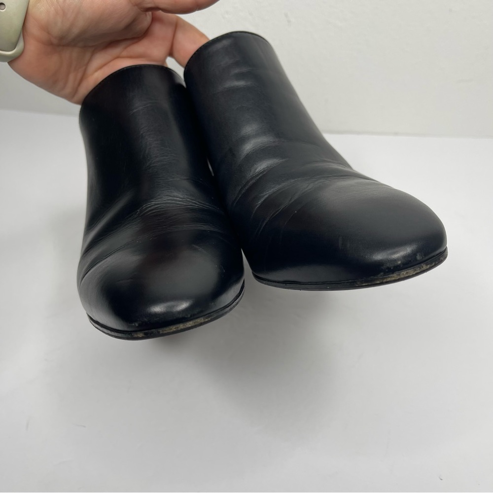 Aquatalia Elisabetta Black Slip-On Leather Block Heel Mule Booties Size 8.5 - Picture 12 of 14